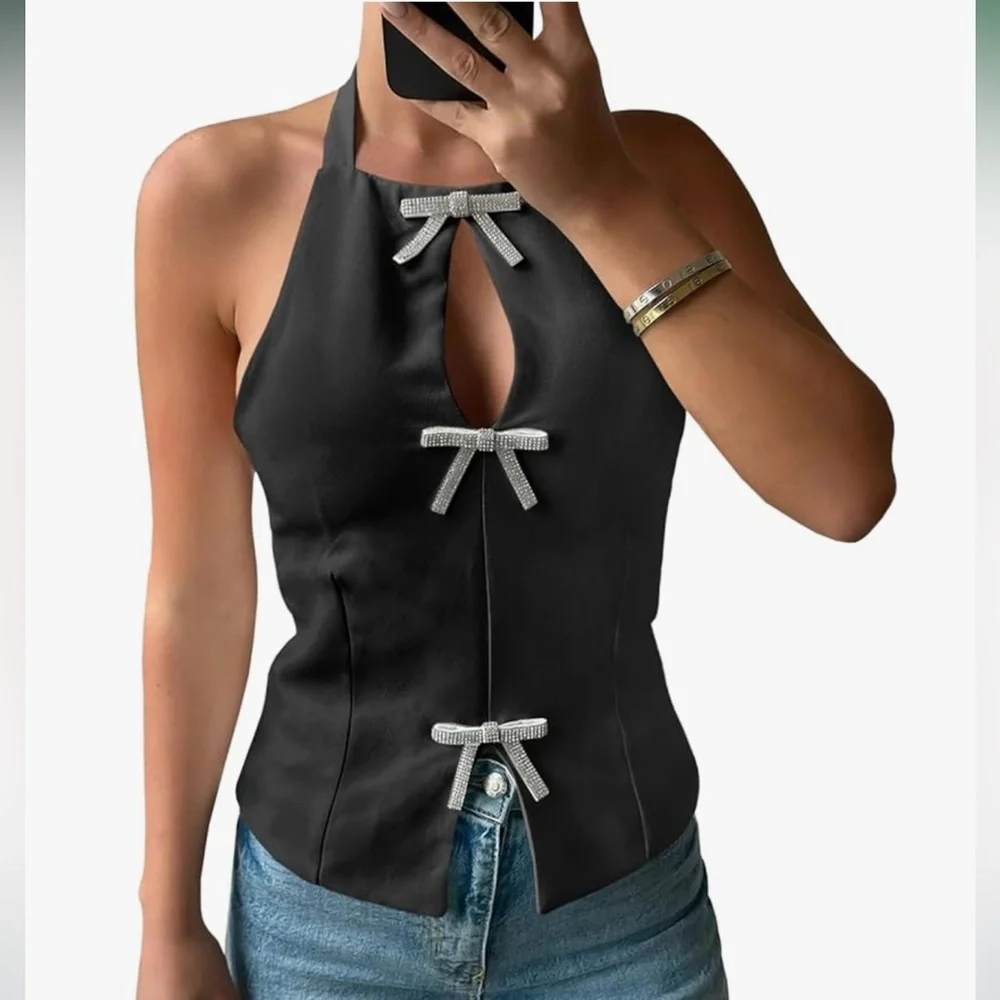 NWOT Black Halter Top Rhinestone Bow Detail Keyhole Going Out Top Size Small - Picture 5 of 9